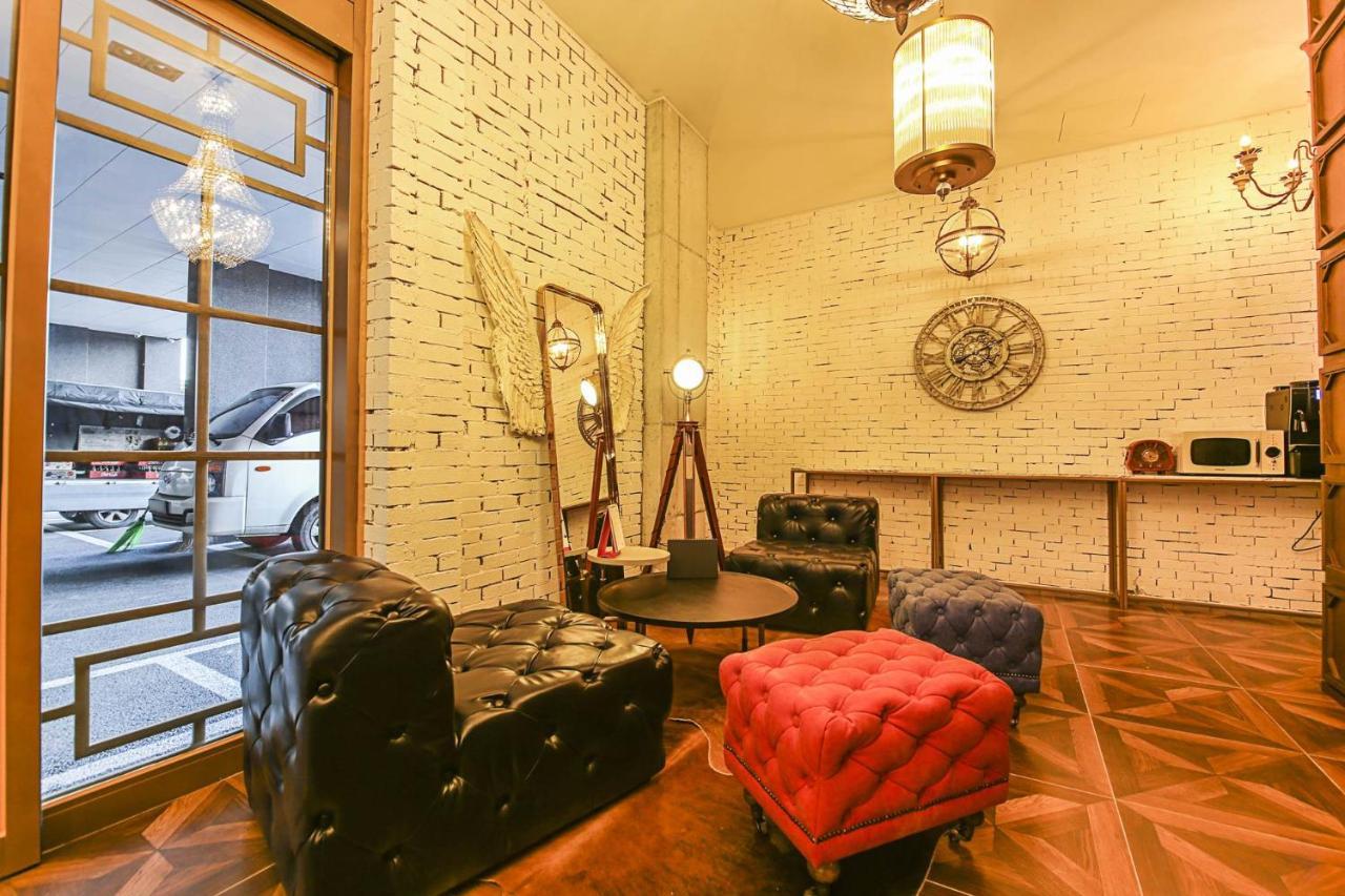 Lerocherrouge Hotel Чхунчхон Екстер'єр фото